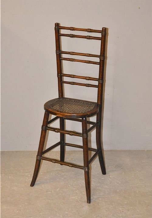 Correction Chair