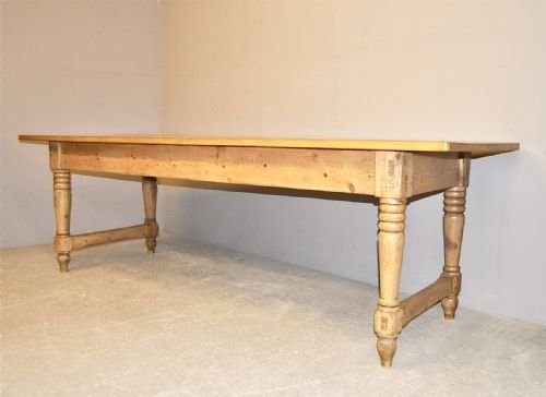 Pine Farmhouse Kitchen Table