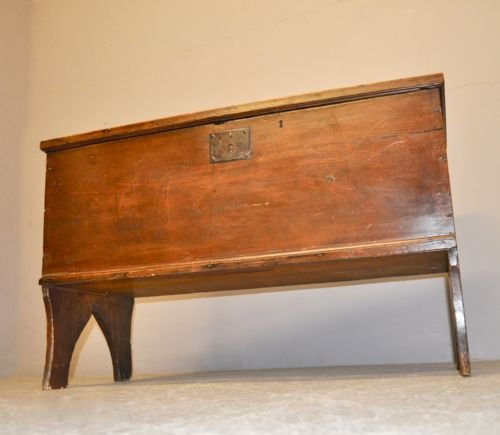 Six Plank Pine Coffer