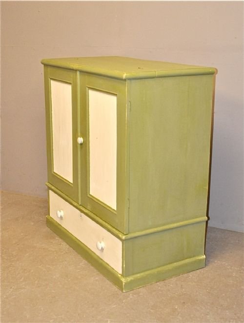 Pine Laundry Cuboard