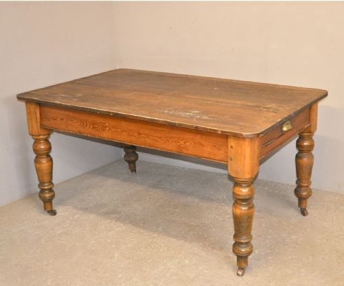 Pine Kitchen Table