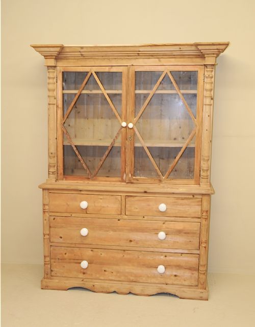 Pine Glazed Dresser