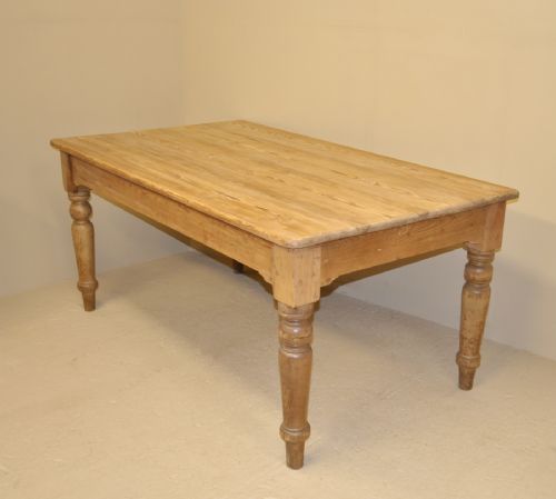 Pine Kitchen Table