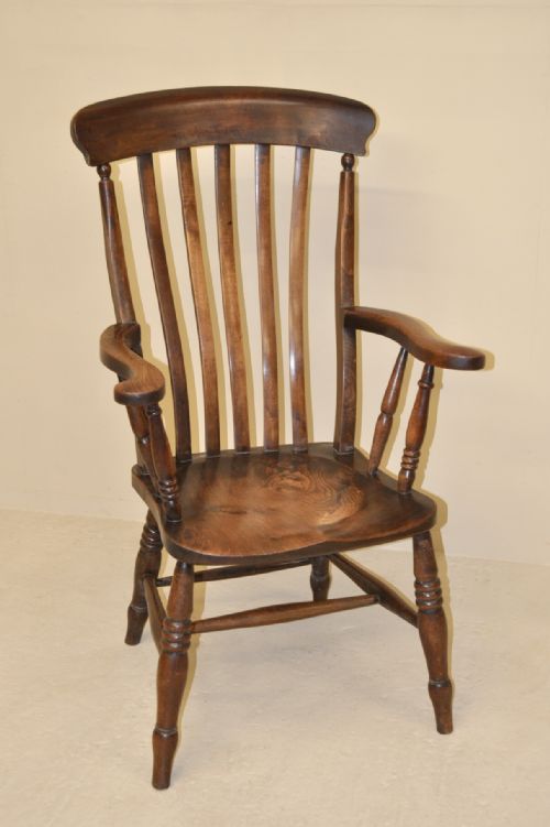 Windsor Lathback Armchair