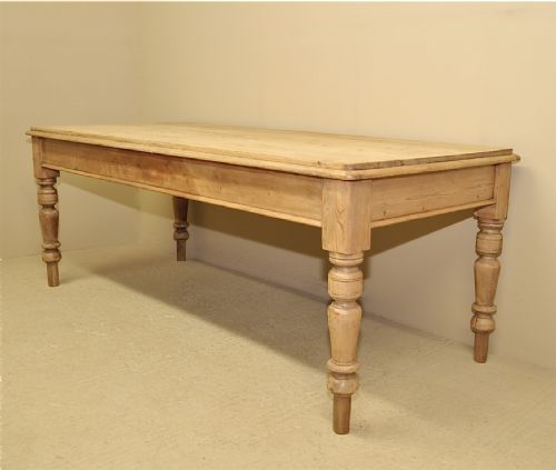 Pine Farmhouse Table
