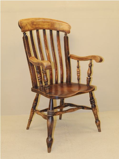 Windsor Lathback Armchair