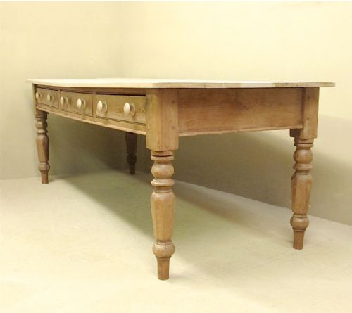 Pine Farmhouse Kitchen Table