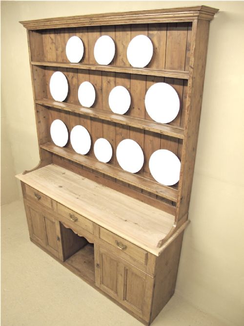 Pine Kitchen Dresser