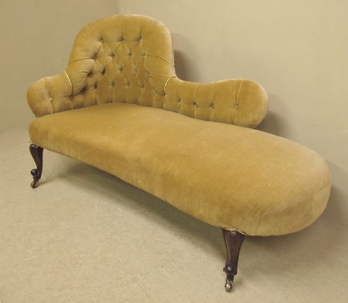 Small Victorian Chaise Longue