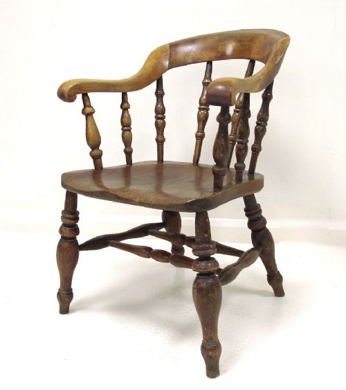 Smoker's Bow Bergere Windsor