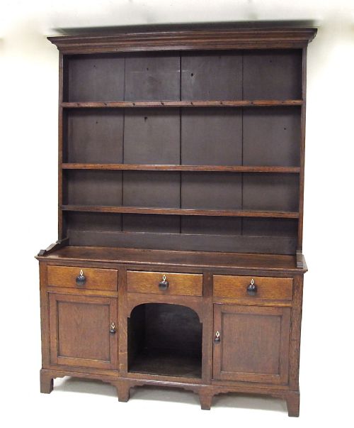 Oak 'Dog Kennel' Dresser