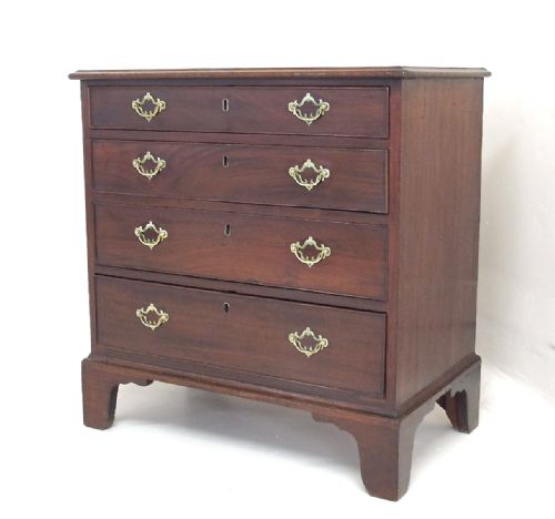 Mahogany Chest of Drawers