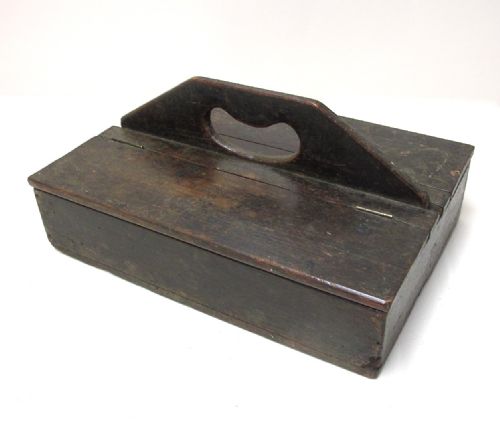 Knife Box