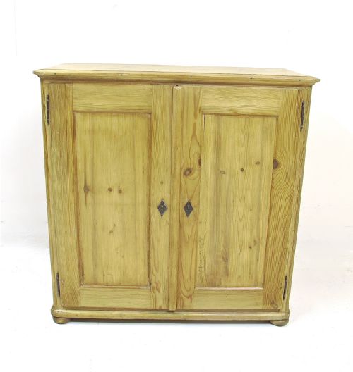 Victorian Pine Cupboard