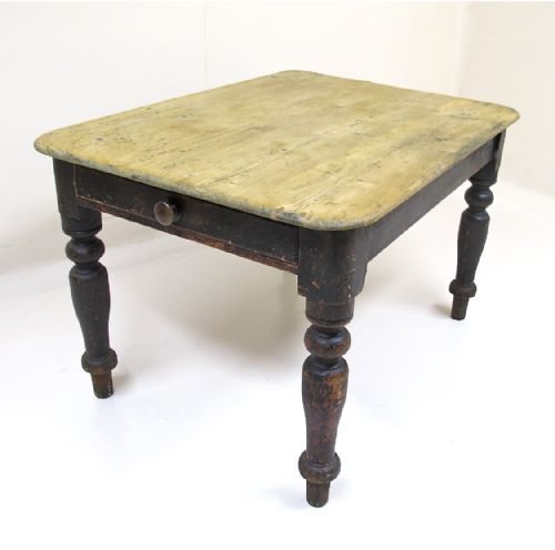 Pine Kitchen Table