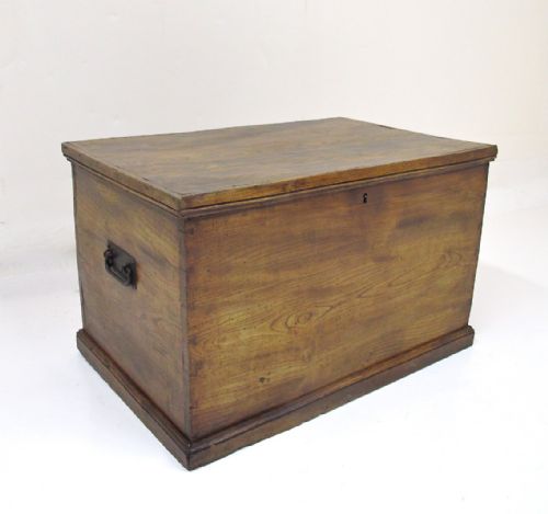 Elm Blanket Chest