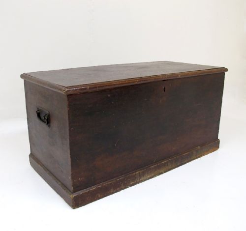 Pine Blanket Chest
