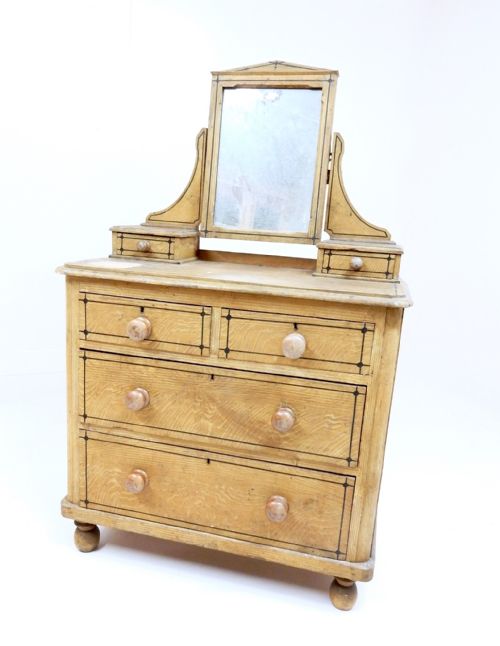Pine Dressing Chest