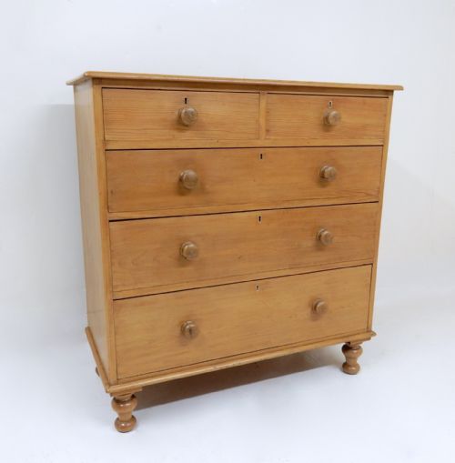 Antique Pine Chest of Drawers