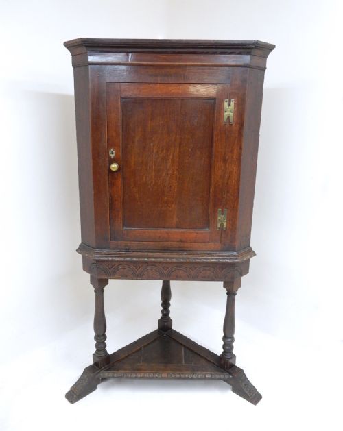 Oak Corner Cupboard