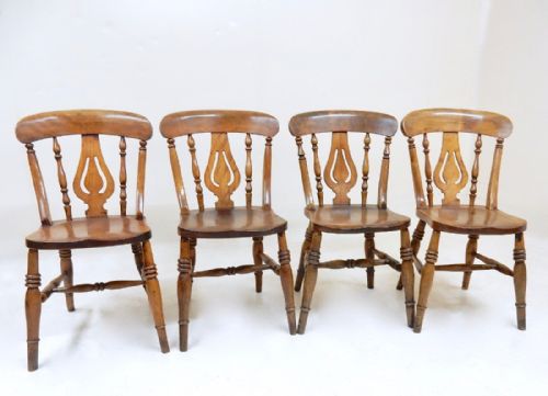 4x Windsor Kitchen Chairs