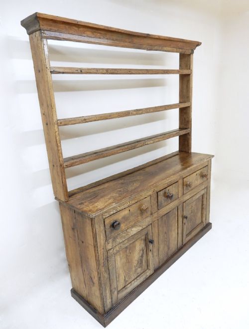 Elm Dresser - Restoration Work Required