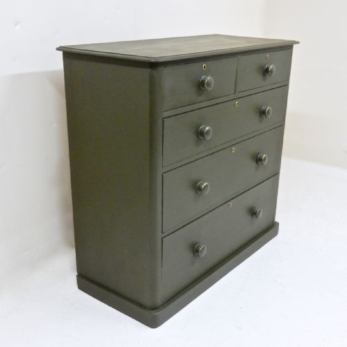 Victorian Chest of Drawers