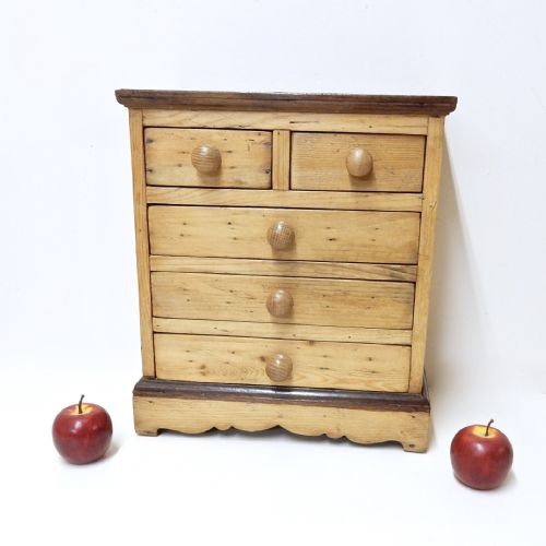 Mini Chest of Drawers