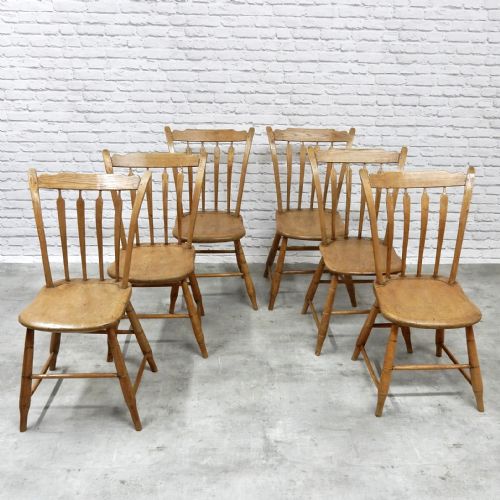 6x American Windsor Kitchen Chairs