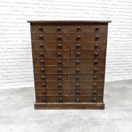 Original Collector's Chest