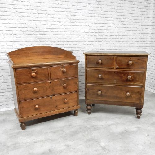2x Original Pine Chests