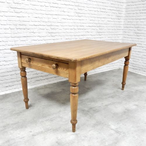 Pine Kitchen Table
