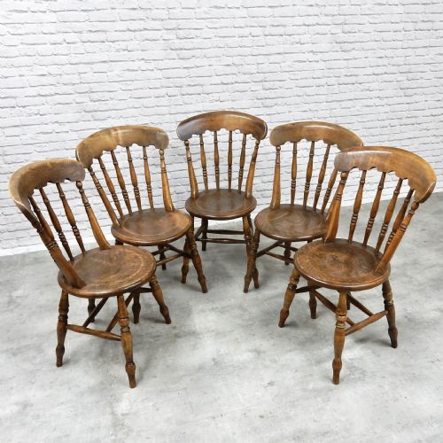 5x Matching Windsor Kitchen Chairs
