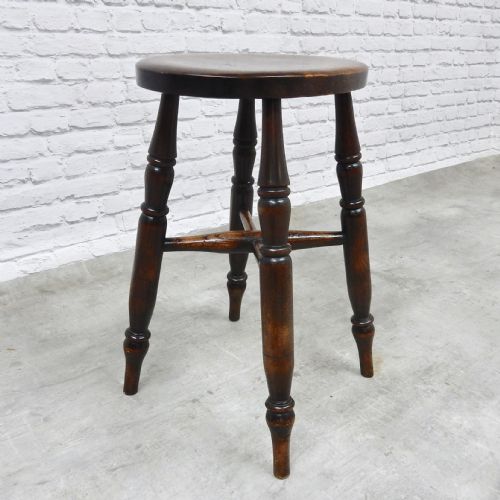 Windsor Tavern Stool