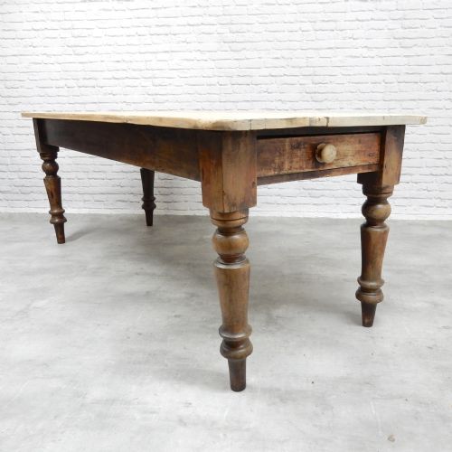 Farmhouse Kitchen Table