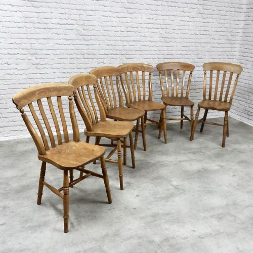 Windsor Kitchen Chairs X6