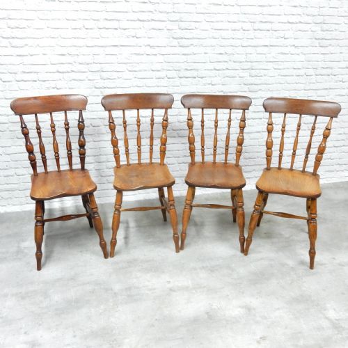 Set 4 Windsor Kitchen Chairs