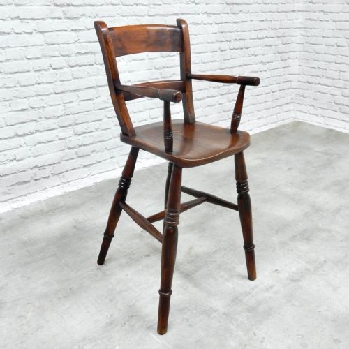 Windsor Highchair