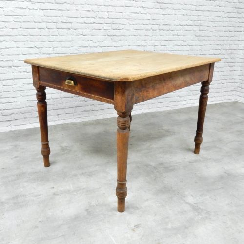 Pine Kitchen Table
