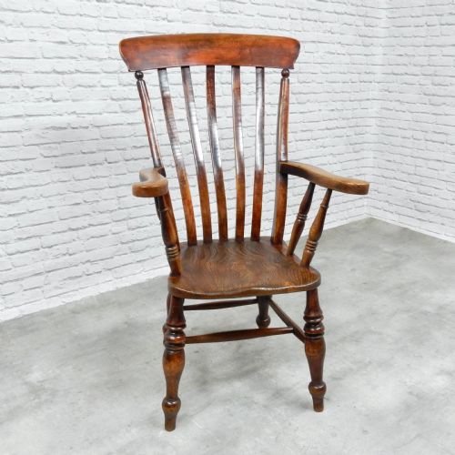 Windsor Lathback Armchair
