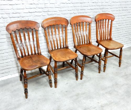 Set 4 Windsor Kitchen Chairs