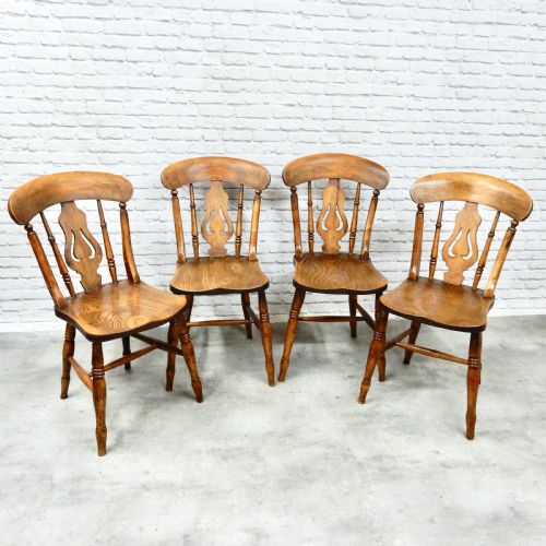 Set 4 Windsor Kitchen Chairs