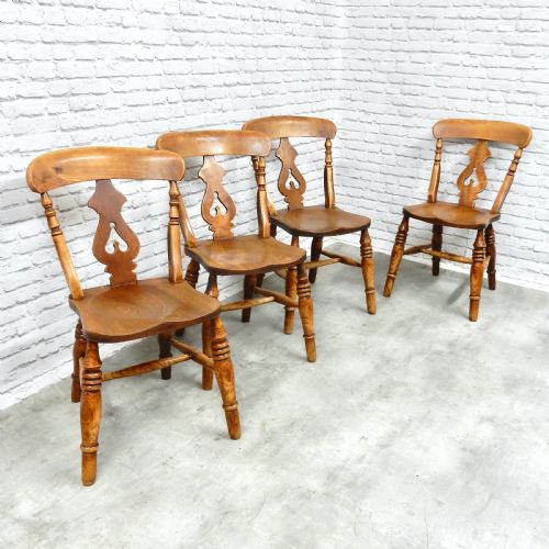 Set 4 Windsor Kitchen Chairs