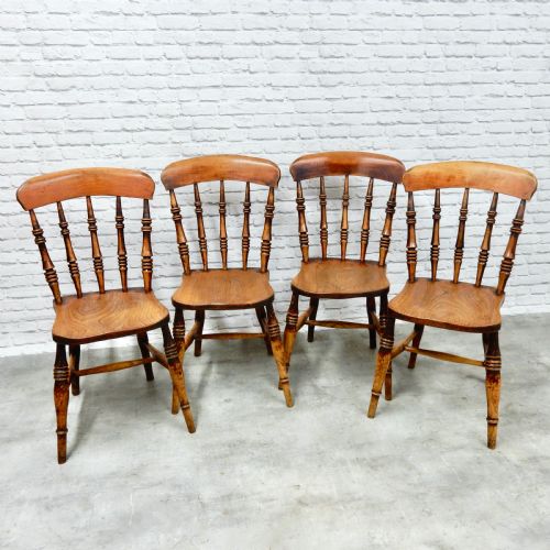 Set 4 Windsor Kitchen Chairs