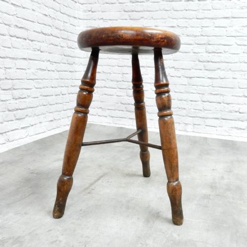 Lacemaker's Stool