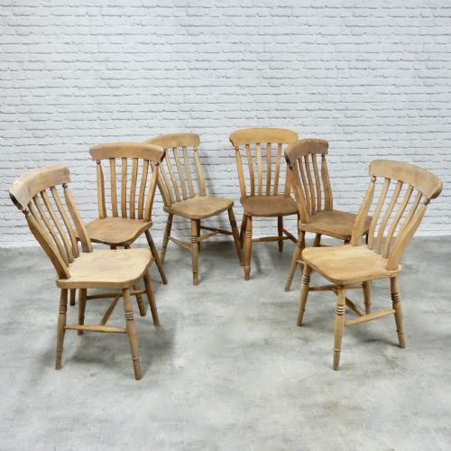 Windsor Kitchen Chairs X6