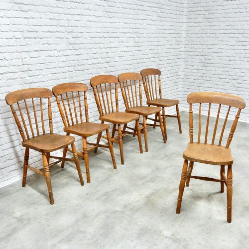 Set (6) Windsor Kitchen Chairs