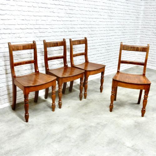 Set X4 Dished Seat Dining Chairs