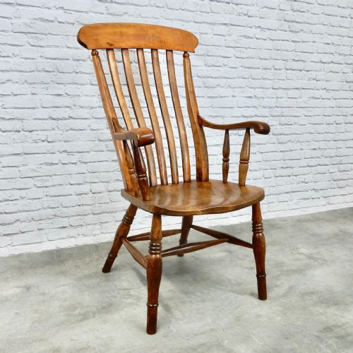 Windsor Lathback Armchair