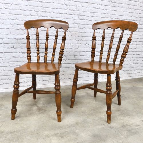 2x Windsor Kitchen Chairs